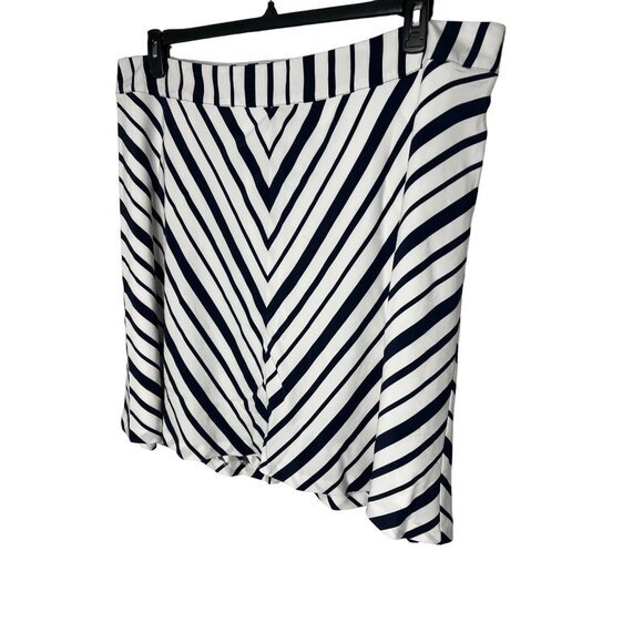 Lane Bryant Plus 22 Chevron Stripe Flare Skirt Side Zip - Picture 1 of 9
